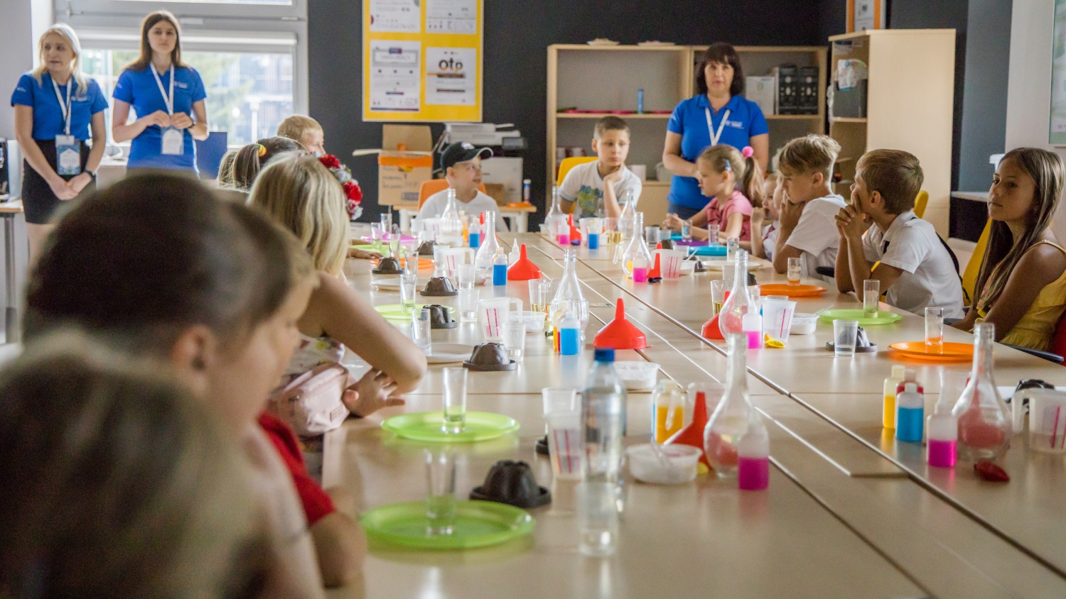 Energy Science Center - workshops through fun and experimentation delighted children from Ukraine